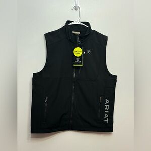 NWT! Ariat concealed carry black vest for men